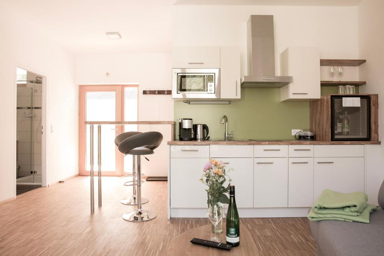 Ferienwohnung Am Weingut Eisenbock Strass  Exteriör bild